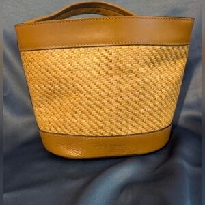 Divena Firenza Leather Straw Woven Bucket Bag Or Purse Excellent Condition